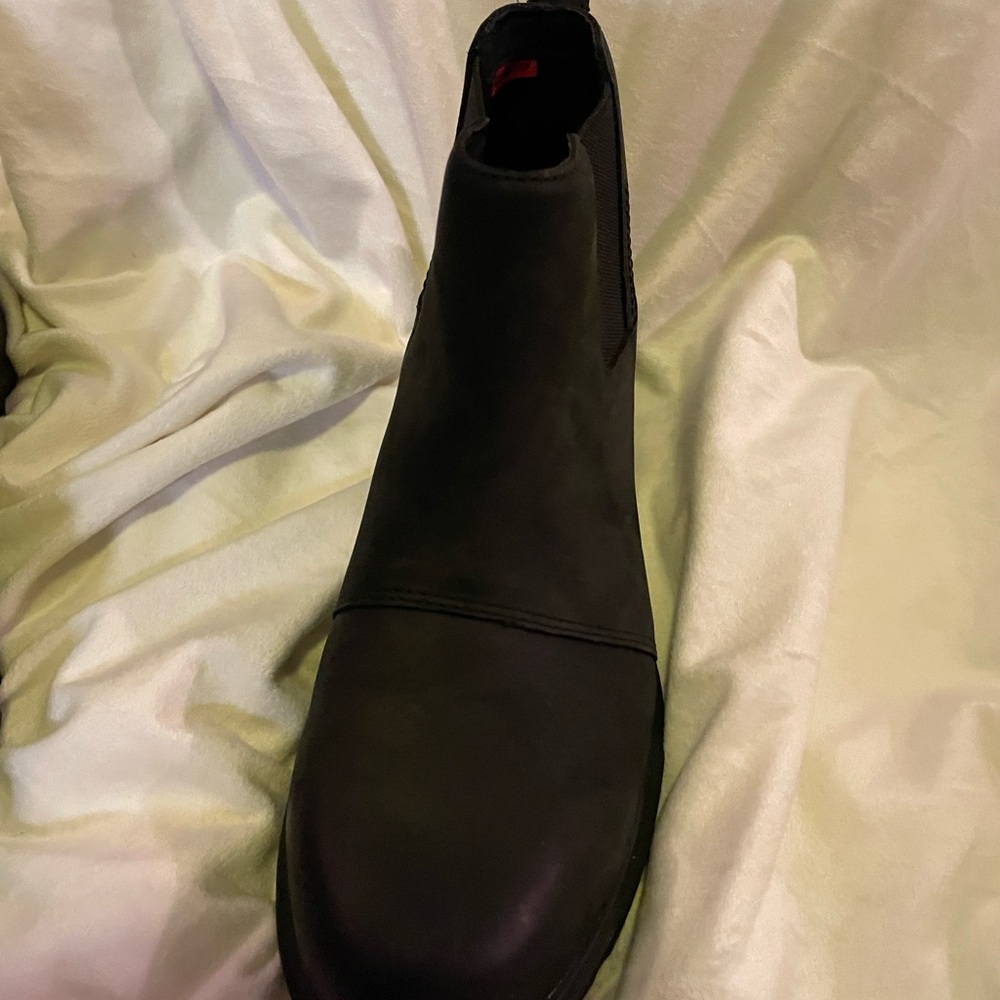 Women’s Sorel Emilie III Black Ankle Boots Size 7.5